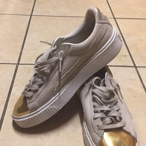 puma suede platform gold puma suede platform gold